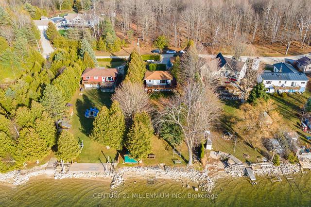 148 Lakeshore Blvd, House detached with 2 bedrooms, 2 bathrooms and 4 parking in Grey Highlands ON | Image 12