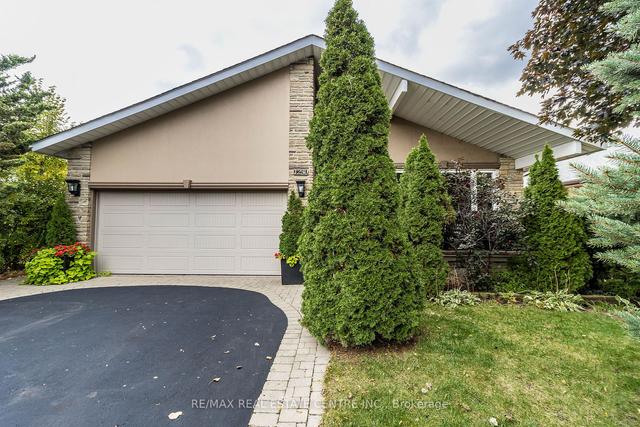 1230 Bloor St, House detached with 4 bedrooms, 4 bathrooms and 4 parking in Mississauga ON | Image 1