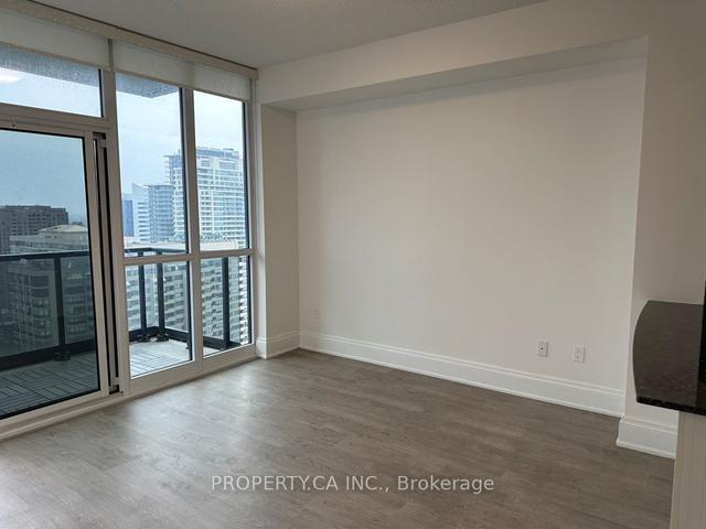 2906 - 88 Sheppard Ave E, Condo with 1 bedrooms, 1 bathrooms and 1 parking in Toronto ON | Image 3