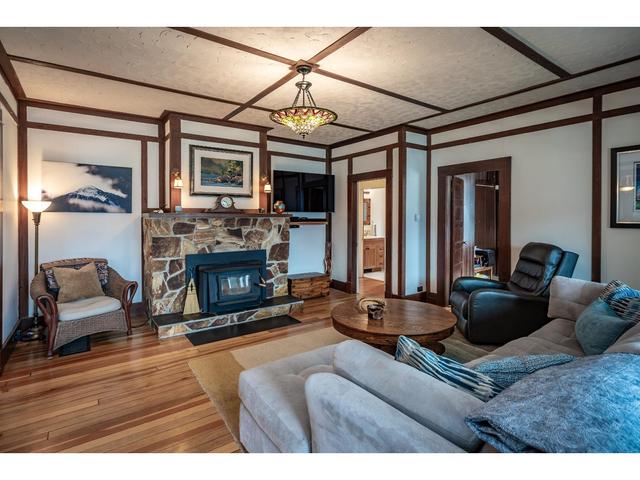 311 Front St, House detached with 3 bedrooms, 2 bathrooms and 4 parking in Kaslo BC | Image 12
