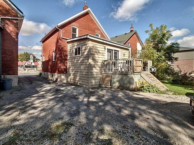 593 Ontario St, House detached with 3 bedrooms, 2 bathrooms and 4 parking in Stratford ON | Image 20