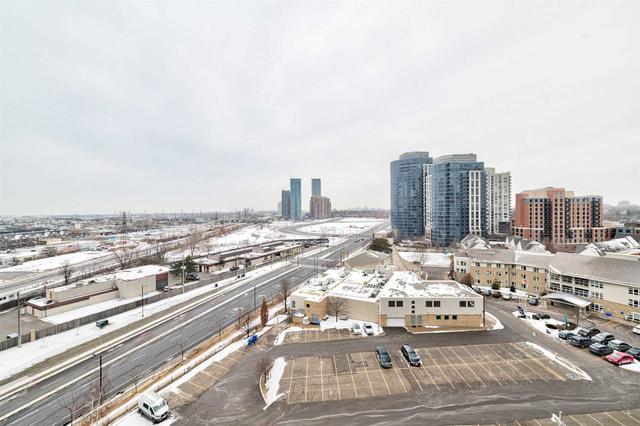 1110 - 1 Michael Power Pl, Condo with 2 bedrooms, 2 bathrooms and 1 parking in Toronto ON | Image 15
