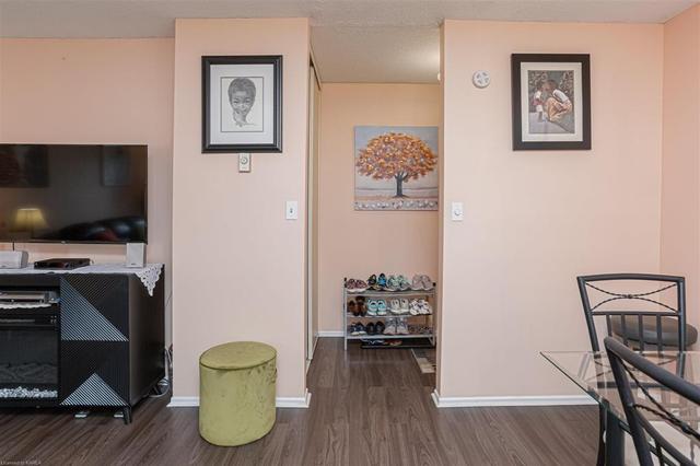 316 - 1010 Pembridge Cres, House attached with 2 bedrooms, 1 bathrooms and 1 parking in Kingston ON | Image 12