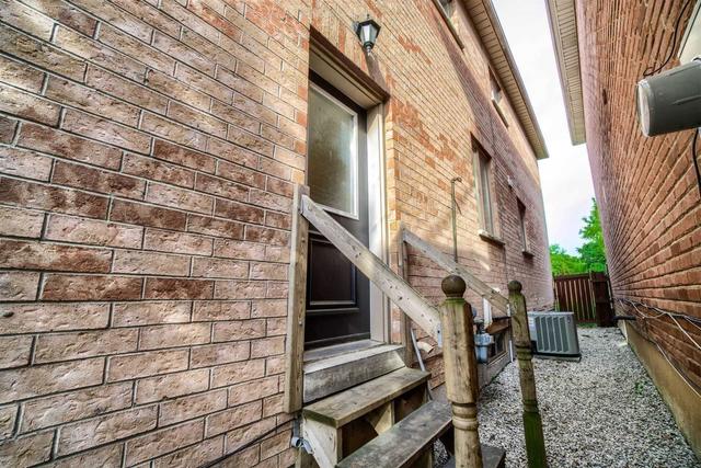 205 Raleigh Ave, House detached with 4 bedrooms, 5 bathrooms and 3 parking in Toronto ON | Image 24