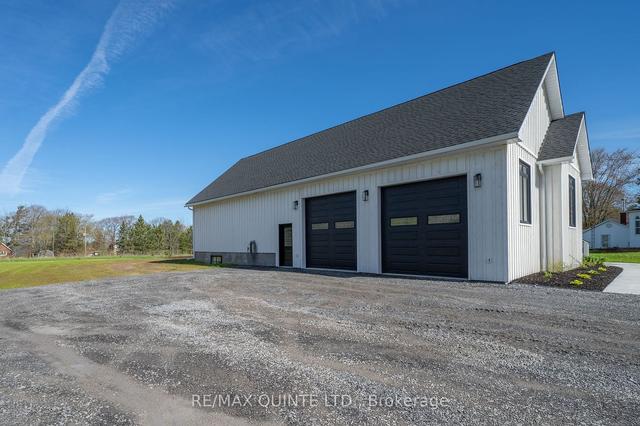1688 County Rd 12, House detached with 3 bedrooms, 4 bathrooms and 12 parking in Prince Edward County ON | Image 29