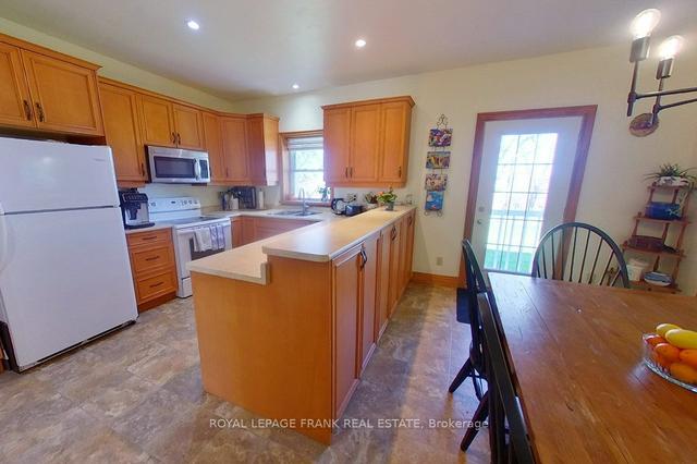 1248 Parkhill Rd W, House detached with 4 bedrooms, 2 bathrooms and 6 parking in Peterborough ON | Image 15