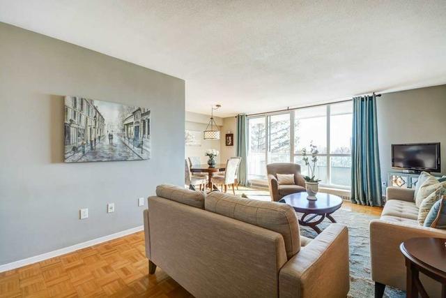 506 - 44 Longbourne Dr, Condo with 1 bedrooms, 1 bathrooms and 1 parking in Toronto ON | Image 9