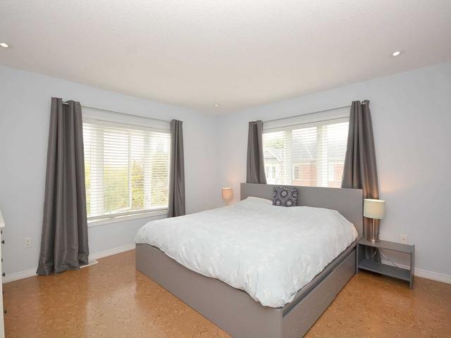 3180 Joel Kerbel Pl, House attached with 3 bedrooms, 3 bathrooms and 3 parking in Mississauga ON | Image 15