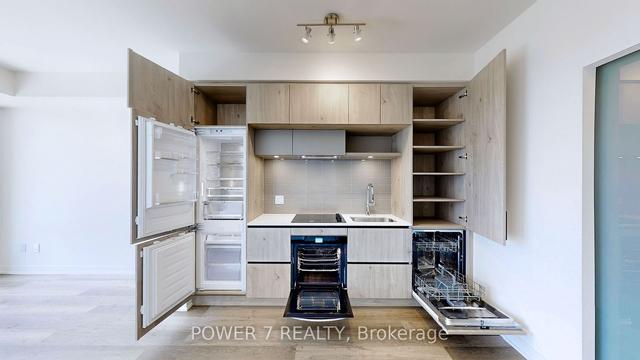 723 - 2 David Eyer Rd, Condo with 1 bedrooms, 2 bathrooms and 1 parking in Richmond Hill ON | Image 33