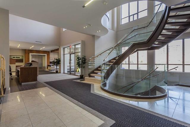 1105 - 37 Galleria Pkwy, Condo with 2 bedrooms, 2 bathrooms and 2 parking in Markham ON | Image 22