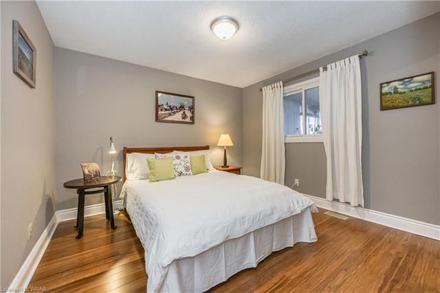 221 Laurentian Drive, House detached with 3 bedrooms, 2 bathrooms and 3 parking in Kitchener ON | Image 11