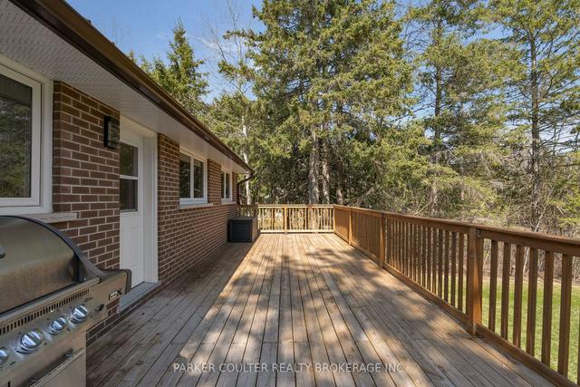1000 Memorial Ave, House detached with 3 bedrooms, 2 bathrooms and 21 parking in Oro Medonte ON | Image 31