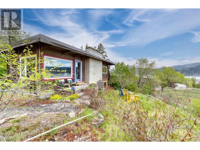 1850 Naramata Road, House detached with 3 bedrooms, 1 bathrooms and 4 parking in Penticton BC | Image 29