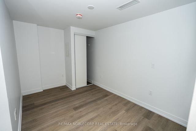 335 - 1 Jarvis St, Condo with 1 bedrooms, 1 bathrooms and 0 parking in Hamilton ON | Image 7