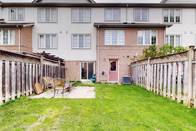 1199 Chapman Cres, House attached with 3 bedrooms, 3 bathrooms and 3 parking in Milton ON | Image 28