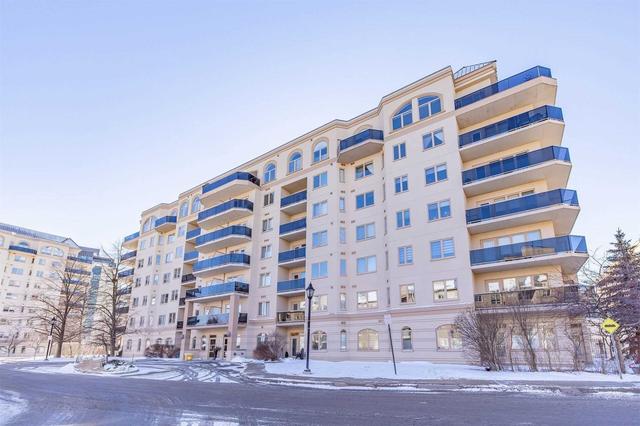 109 - 7 Dayspring Cir, Condo with 2 bedrooms, 2 bathrooms and 1 parking in Brampton ON | Image 1