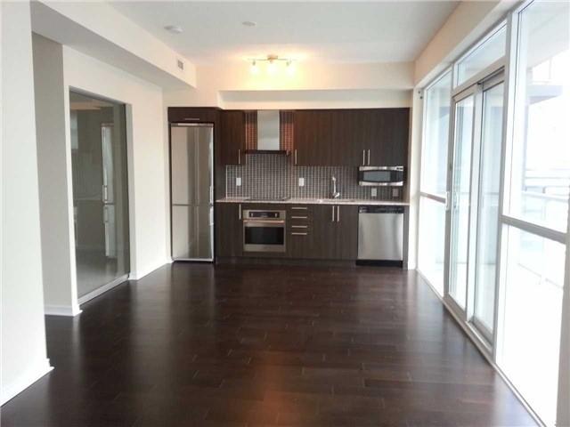 2205 - 352 Front St W, Condo with 2 bedrooms, 2 bathrooms and 1 parking in Toronto ON | Image 2