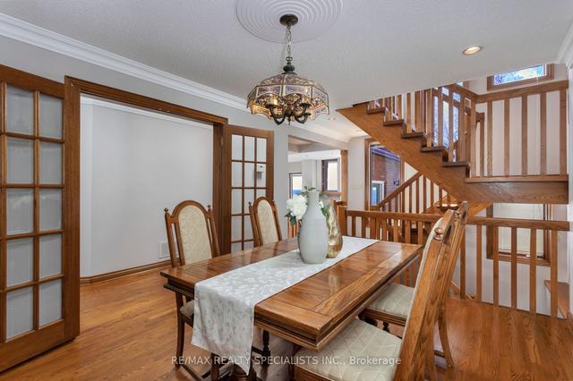 327a Lake Promenade, House detached with 4 bedrooms, 4 bathrooms and 6 parking in Toronto ON | Image 35