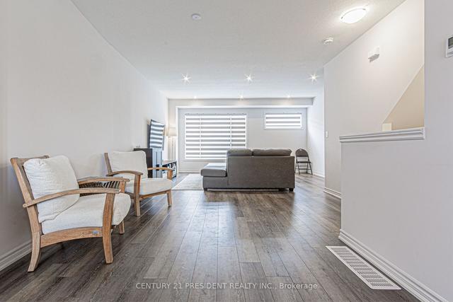 62 - 61 Soho St, House attached with 3 bedrooms, 3 bathrooms and 2 parking in Hamilton ON | Image 7