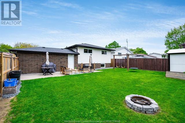 2 Sutton Dr, House detached with 3 bedrooms, 2 bathrooms and null parking in Leamington ON | Image 31