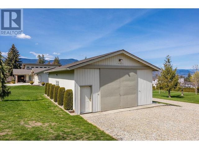 1091 12 Street Se, House detached with 4 bedrooms, 4 bathrooms and 4 parking in Salmon Arm BC | Image 67