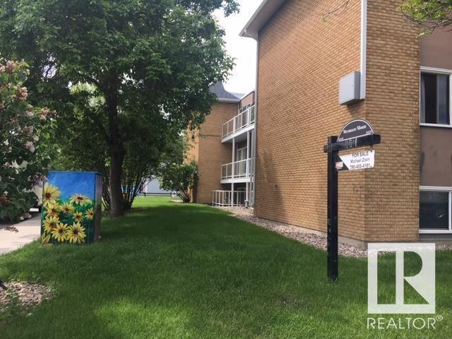5 - 11008 124 St Nw, Condo with 2 bedrooms, 1 bathrooms and null parking in Edmonton AB | Image 5