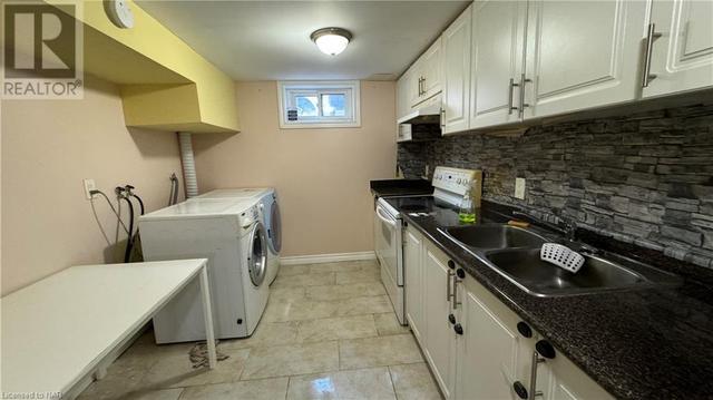 LOWER - 5 Clearview Hts, House detached with 2 bedrooms, 1 bathrooms and 2 parking in St. Catharines ON | Image 10