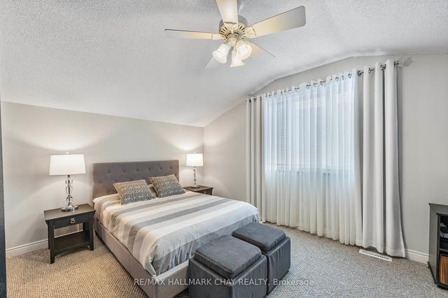 20 - 1 Fortuna Cir, Condo with 2 bedrooms, 3 bathrooms and 4 parking in New Tecumseth ON | Image 19