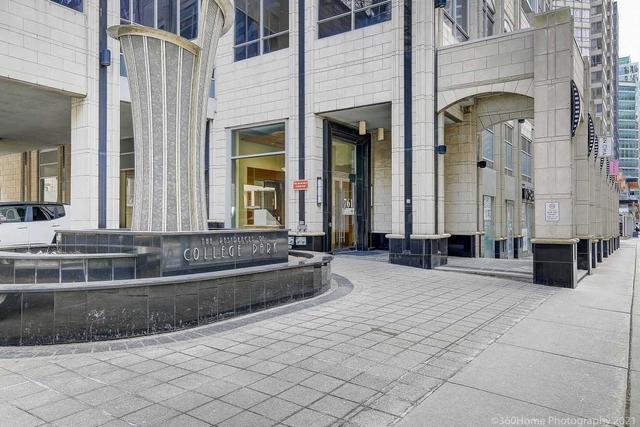 3513 - 761 Bay St, Condo with 1 bedrooms, 1 bathrooms and 1 parking in Toronto ON | Image 1