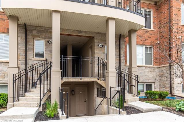 21-03 - 2420 Baronwood Dr, House attached with 2 bedrooms, 2 bathrooms and 1 parking in Oakville ON | Image 12