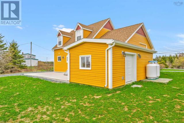 1900 Ostrea Lake Rd, House detached with 3 bedrooms, 1 bathrooms and null parking in Halifax NS | Image 4