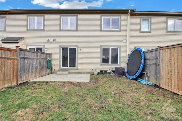 3107 Burritts Rapids Pl, Townhouse with 3 bedrooms, 2 bathrooms and 2 parking in Ottawa ON | Image 28