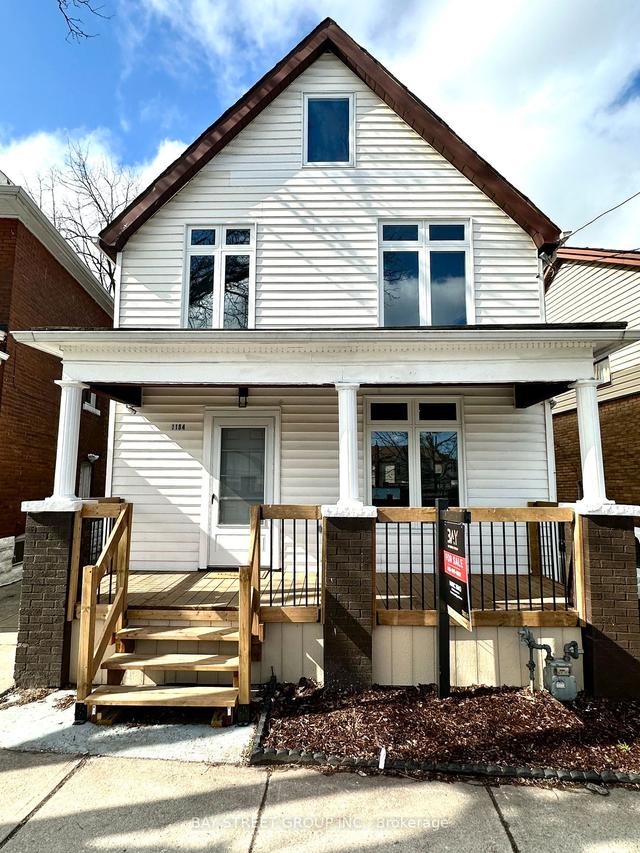 1184 King St E, House detached with 3 bedrooms, 2 bathrooms and 1 parking in Hamilton ON | Image 23