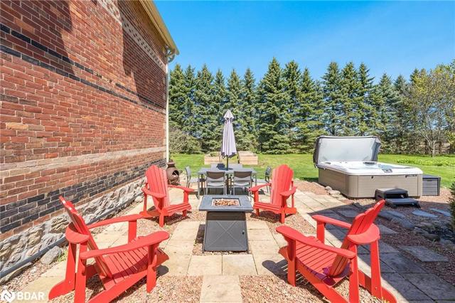 7001 County Road 27, House detached with 5 bedrooms, 3 bathrooms and 13 parking in Innisfil ON | Image 21