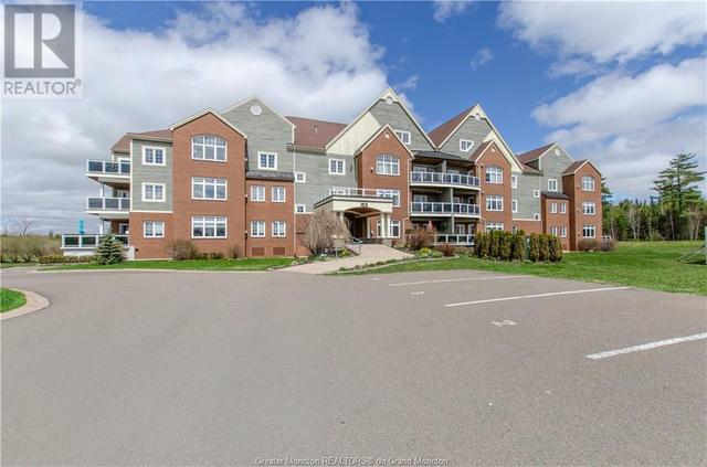 106 - 163 Royal Oaks Blvd, Condo with 2 bedrooms, 2 bathrooms and null parking in Moncton NB | Image 1
