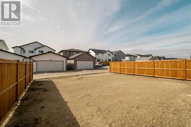 4338 28 Ave S, House detached with 3 bedrooms, 2 bathrooms and 4 parking in Lethbridge AB | Image 20