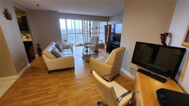 811 - 61 Markbrook Lane, Condo with 1 bedrooms, 2 bathrooms and 1 parking in Toronto ON | Image 24