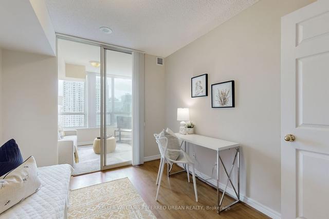 2507 - 18 Parkview Ave, Condo with 2 bedrooms, 2 bathrooms and 1 parking in Toronto ON | Image 17