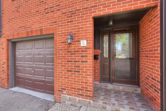 5 - 3360 Council Ring Rd, Townhouse with 3 bedrooms, 2 bathrooms and 2 parking in Mississauga ON | Image 23