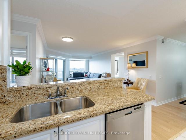 1206 - 9015 Leslie St, Condo with 2 bedrooms, 2 bathrooms and 2 parking in Richmond Hill ON | Image 38