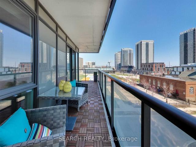 510 - 260 Sackville St, Condo with 2 bedrooms, 2 bathrooms and 1 parking in Toronto ON | Image 7