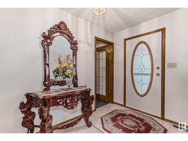 4003 38a Ave Nw, House detached with 3 bedrooms, 2 bathrooms and 4 parking in Edmonton AB | Image 12