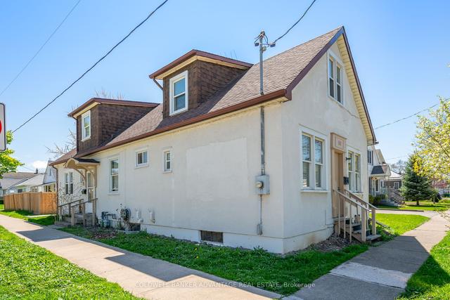 100 Chetwood St, House detached with 7 bedrooms, 3 bathrooms and 2 parking in St. Catharines ON | Image 25