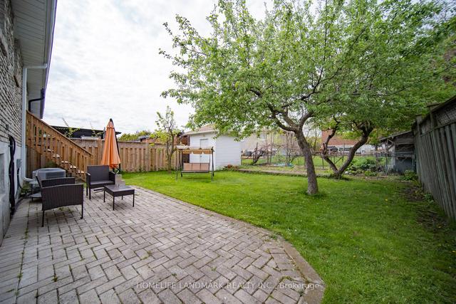 2552 Crystalburn Ave, House semidetached with 3 bedrooms, 2 bathrooms and 3 parking in Mississauga ON | Image 29