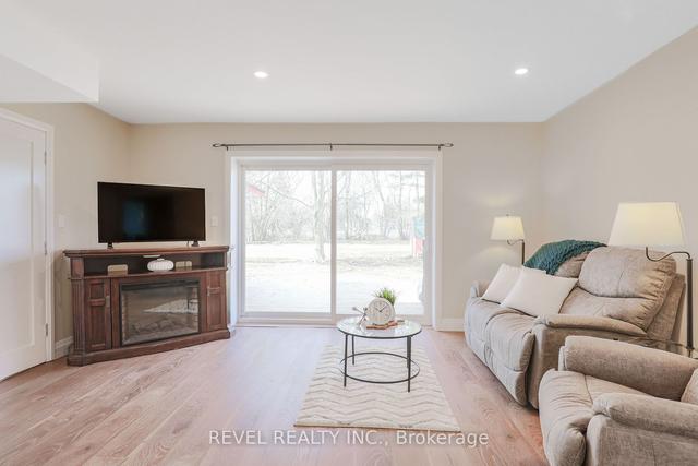 75 Adelaide St S, House detached with 3 bedrooms, 3 bathrooms and 4 parking in Kawartha Lakes ON | Image 7