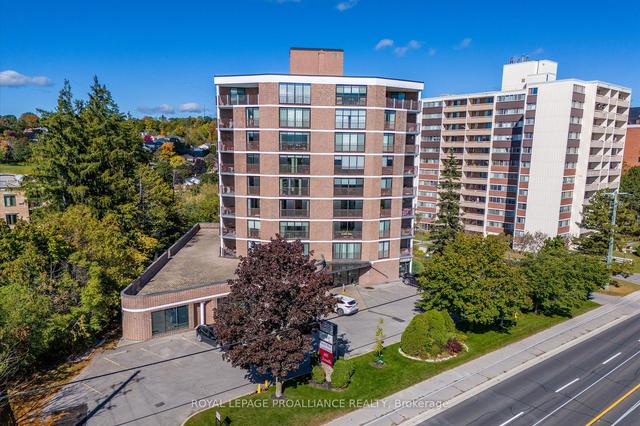401 - 885 Clonsilla Ave, Condo with 2 bedrooms, 2 bathrooms and 11 parking in Peterborough ON | Image 1