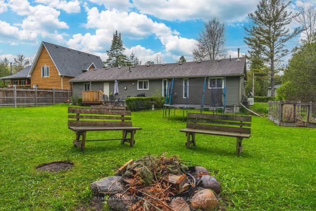 611 Lakeshore Rd E, House detached with 3 bedrooms, 1 bathrooms and 7 parking in Oro Medonte ON | Image 4