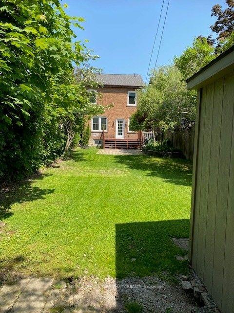 131 Stibbard Ave, House detached with 3 bedrooms, 2 bathrooms and 1 parking in Toronto ON | Image 10