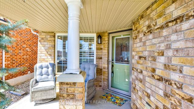 220 Colton Circ, House detached with 4 bedrooms, 4 bathrooms and 4 parking in Kitchener ON | Image 23