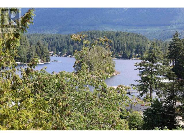 13136 Narrows Rd, House detached with 3 bedrooms, 3 bathrooms and null parking in Sunshine Coast A BC | Image 4